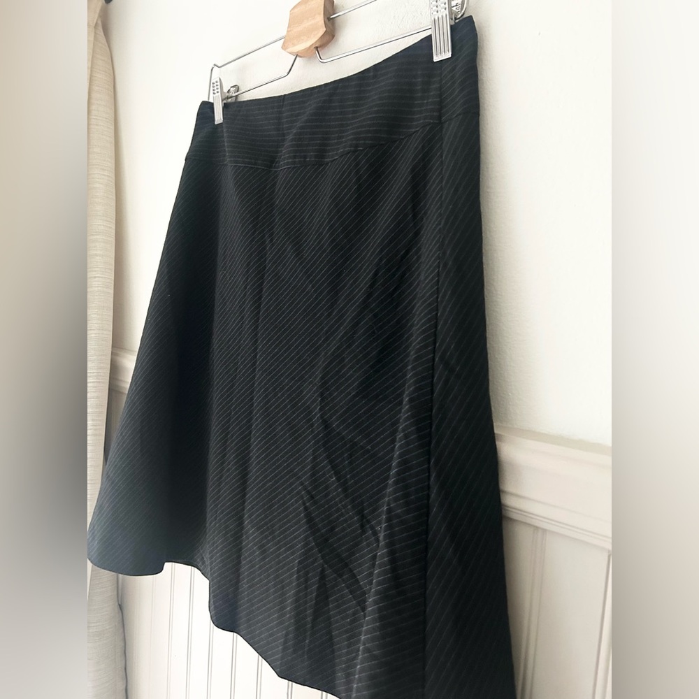 Y2K Express Design Studio Size 2 Black Blue Pinstripe A-Line Mini Skirt